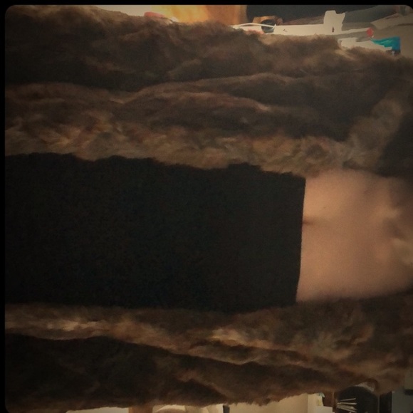 Natural Brown Fur Coat - Picture 2 of 4